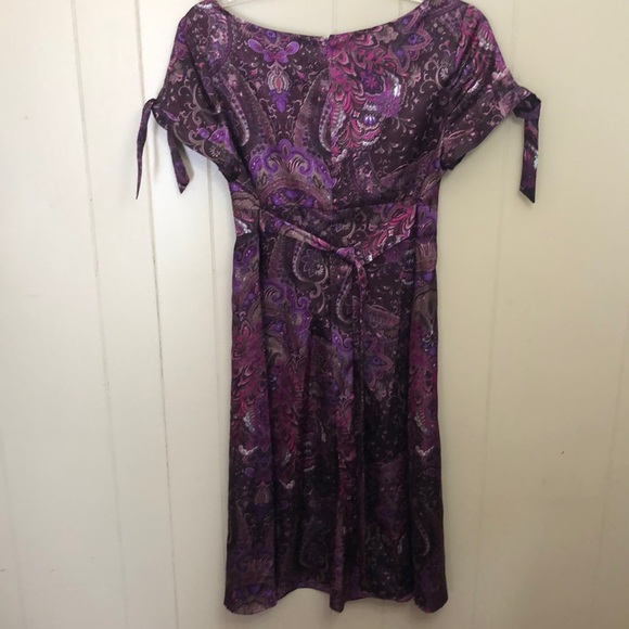 Dress - Picture 4 of 4